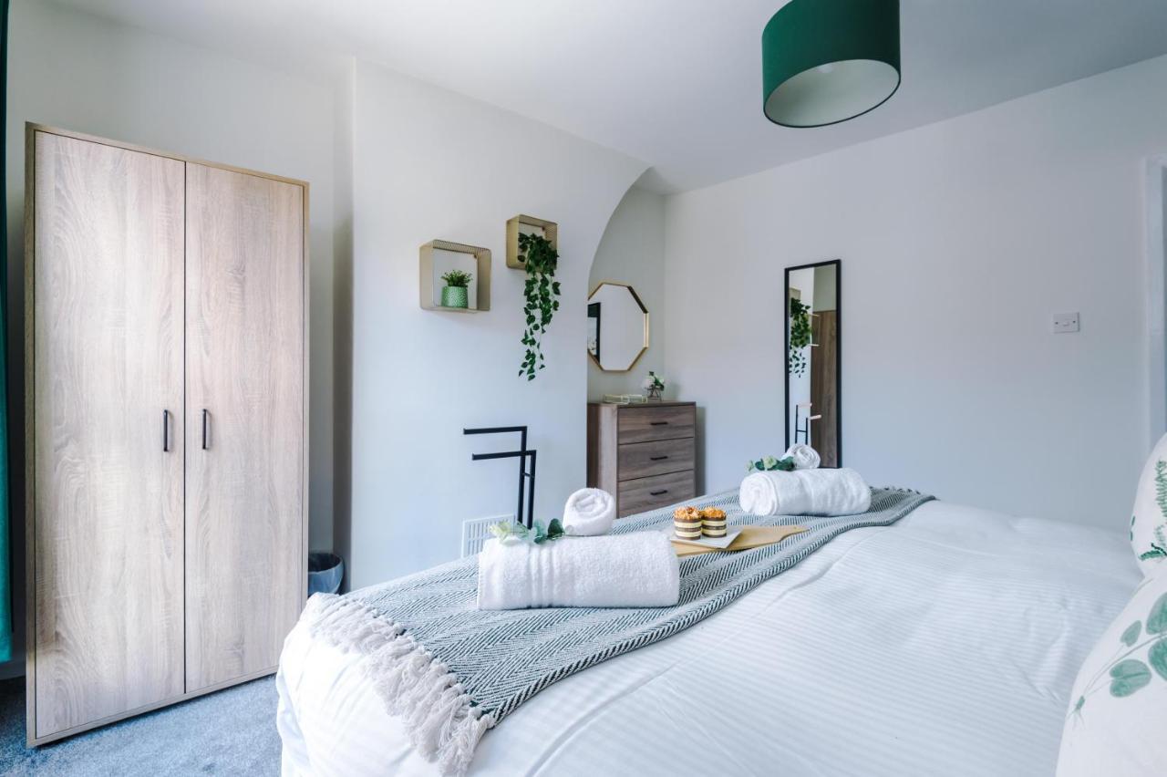 Bright 2-Bed Cottage In Chester By 53 Degrees Property, Ideal For Couples & Small Groups, City Centre - Sleeps 6 Luaran gambar
