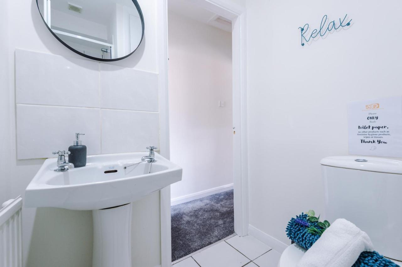 Bright 2-Bed Cottage In Chester By 53 Degrees Property, Ideal For Couples & Small Groups, City Centre - Sleeps 6 Luaran gambar