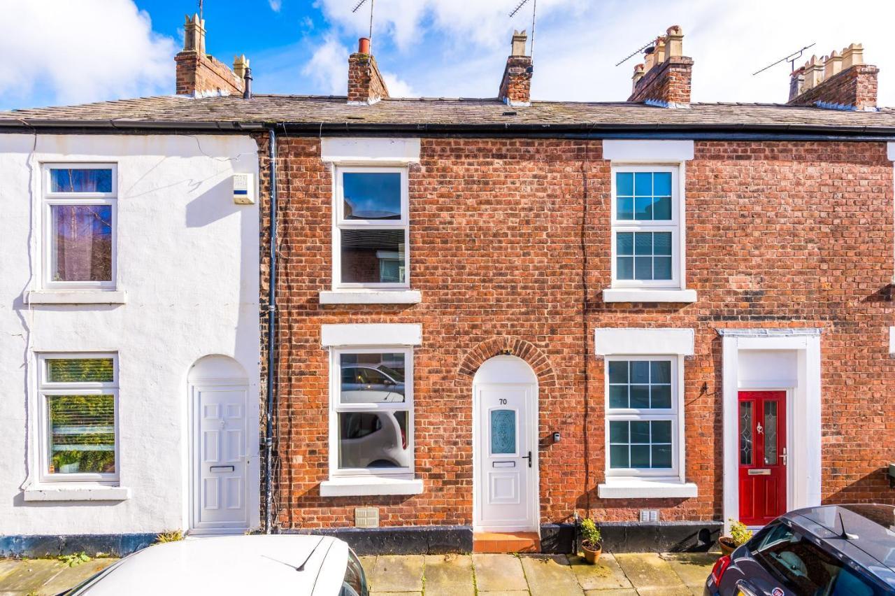 Bright 2-Bed Cottage In Chester By 53 Degrees Property, Ideal For Couples & Small Groups, City Centre - Sleeps 6 Luaran gambar